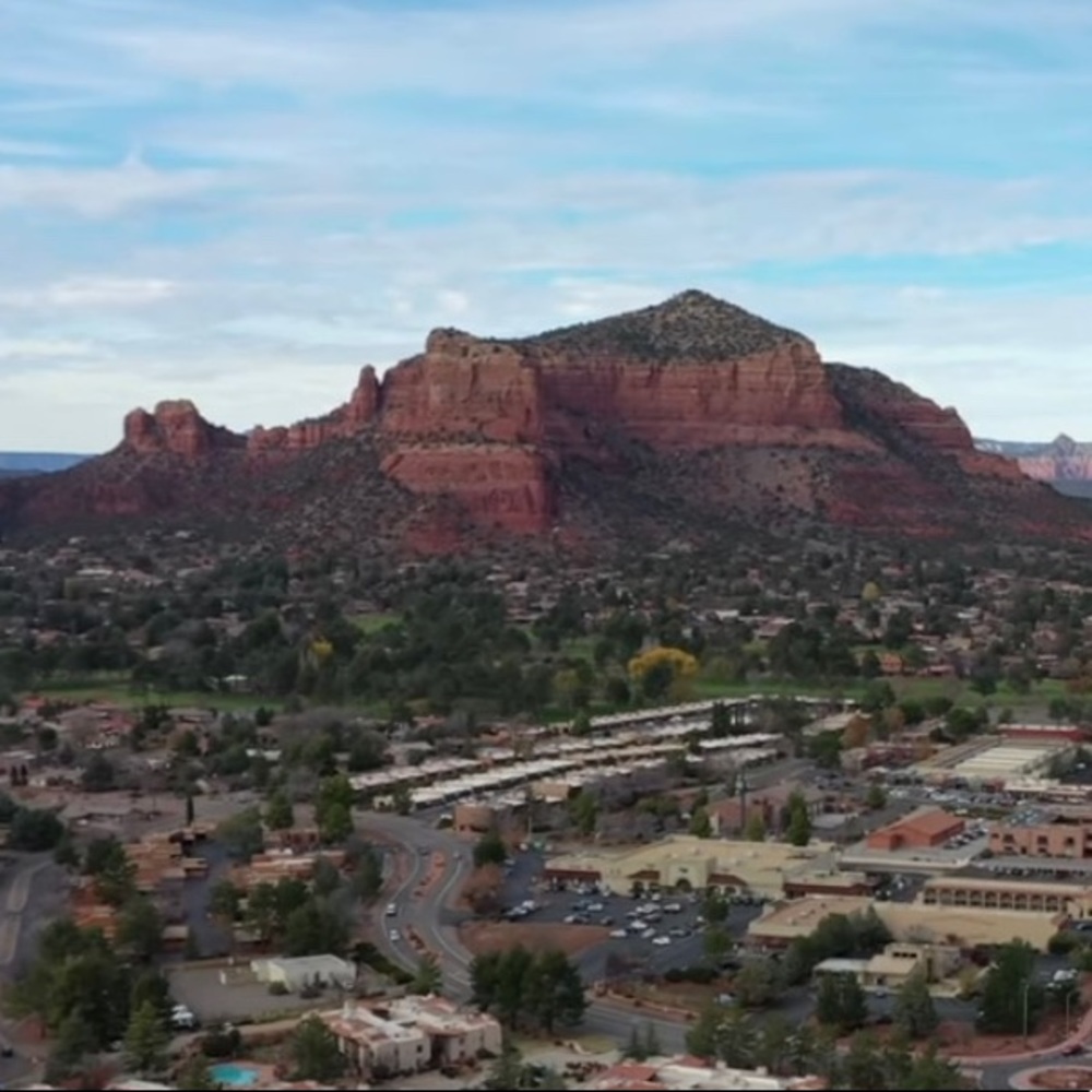 Meet your Posher, Dina